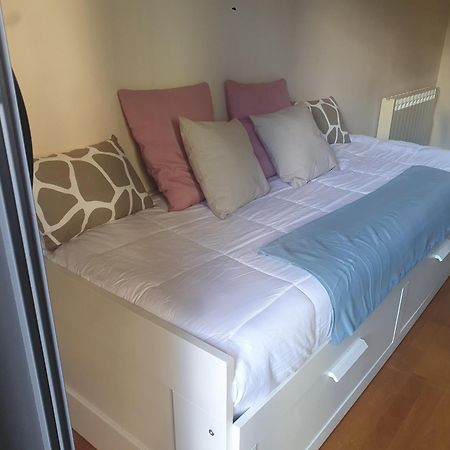 Apartamento En Urbanizacion Con Piscina En Playa De Silgar 산신소 외부 사진