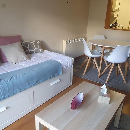 Apartamento En Urbanizacion Con Piscina En Playa De Silgar 산신소 외부 사진