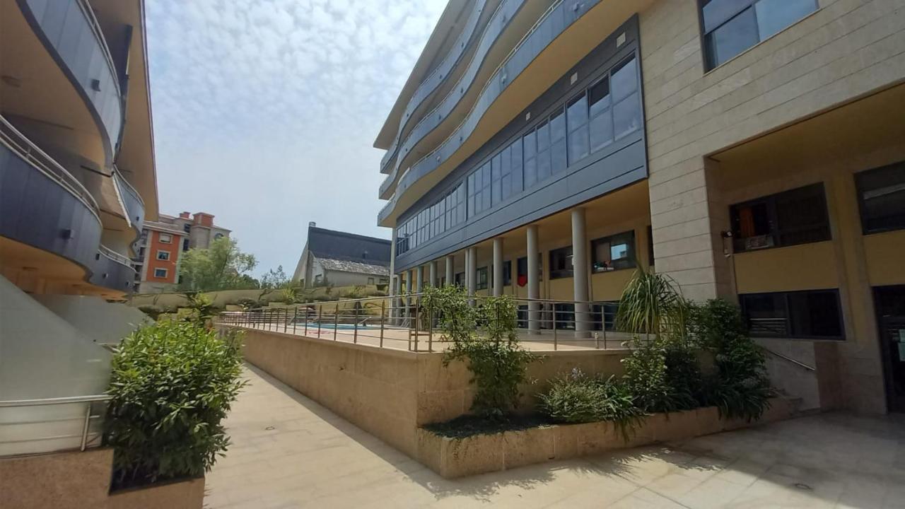 Apartamento En Urbanizacion Con Piscina En Playa De Silgar 산신소 외부 사진