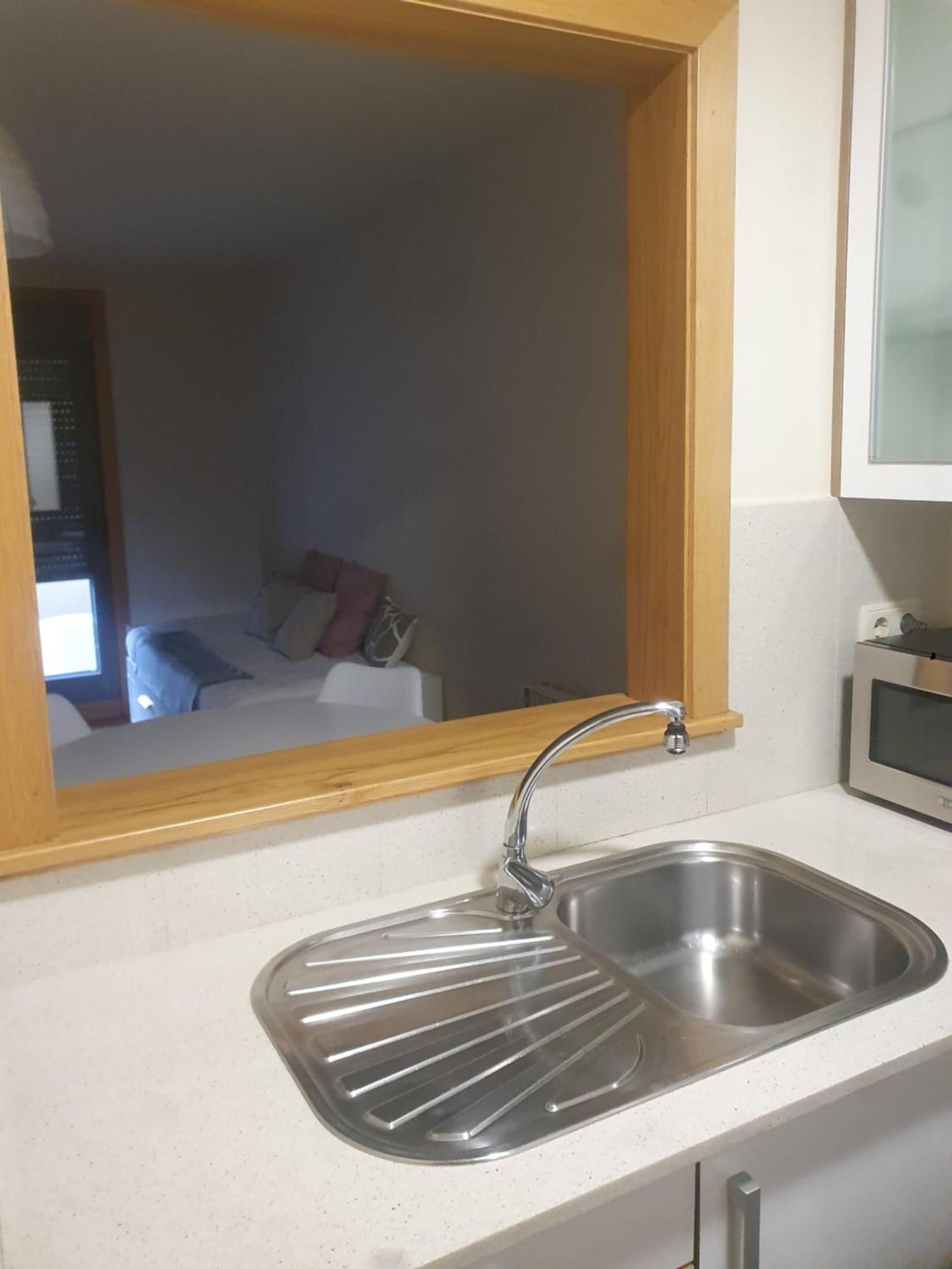 Apartamento En Urbanizacion Con Piscina En Playa De Silgar 산신소 외부 사진