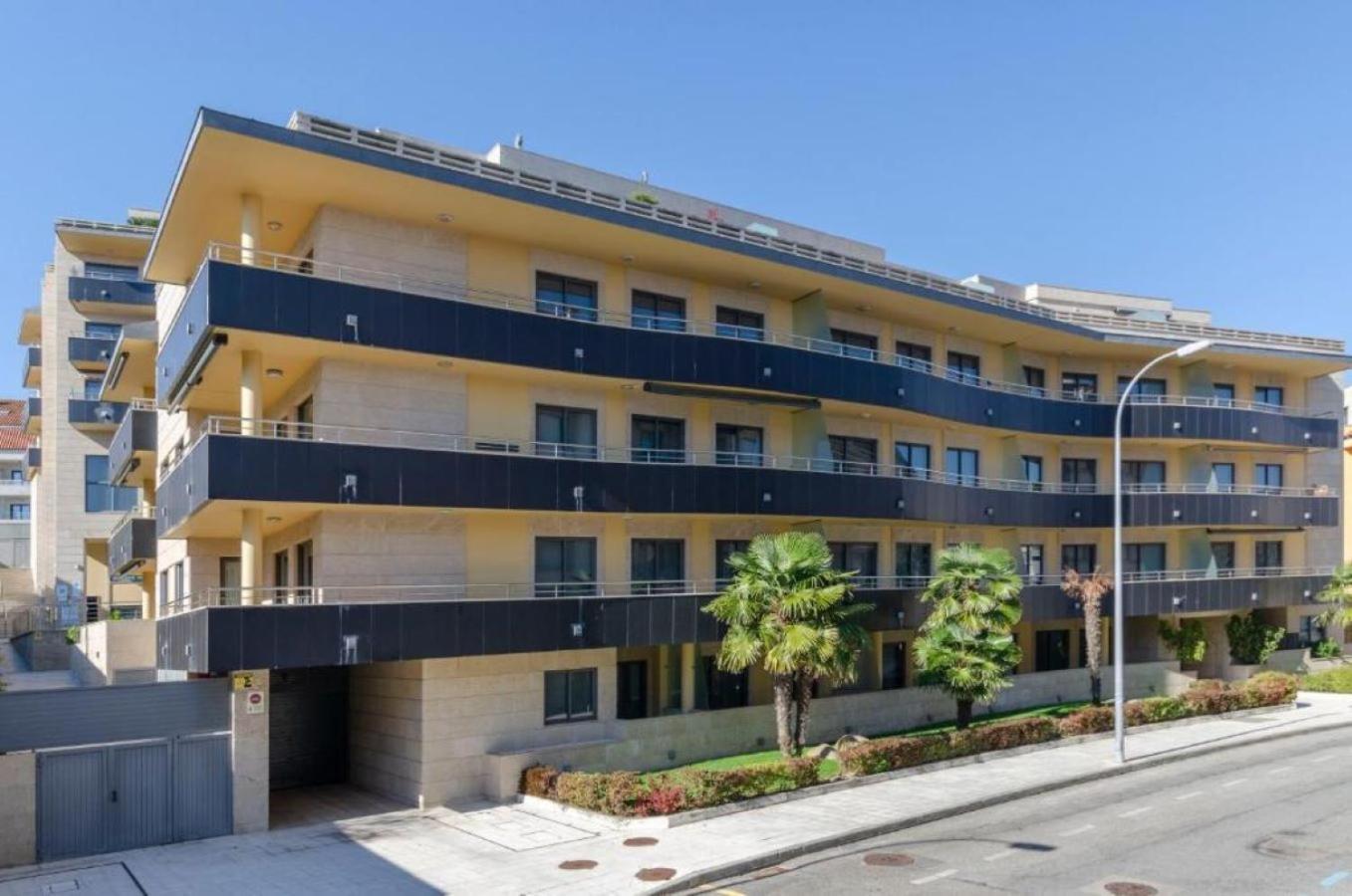 Apartamento En Urbanizacion Con Piscina En Playa De Silgar 산신소 외부 사진